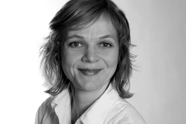 Bild: Dr. Edith Wehage koordiniert bei der DiapharmGruppe klinische Studien