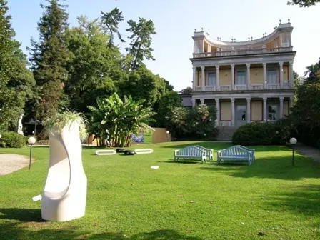 Bild: Der englische Landschaftsgarten zu Gast am Lago Maggiore