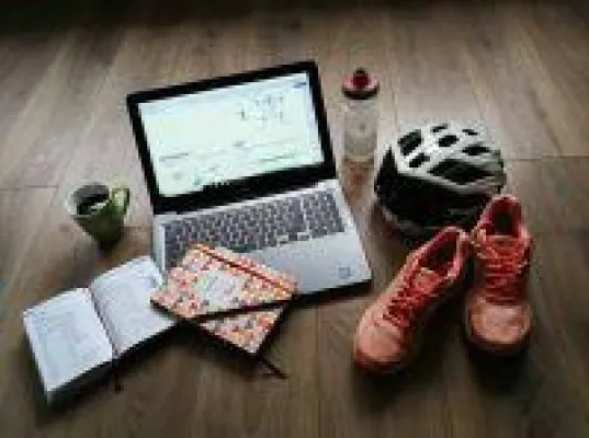 Bild: Sporternährung - Analyse von Essverhalten und Körperzusammensetzung