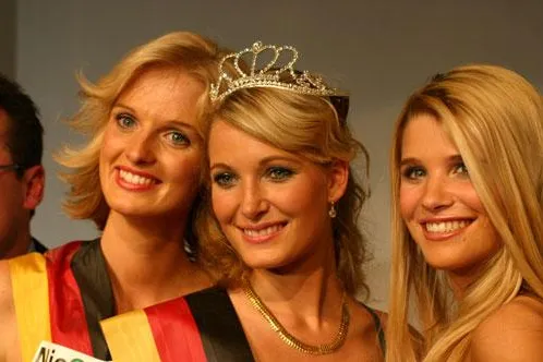 Lizenzfreie Bilder zur Wahl der Miss Bayern 2007 in Regensburg bei goodbild Bild: Lizenzfreie Bilder zur Wahl der Miss Bayern 2007 in Regensburg bei goodbild