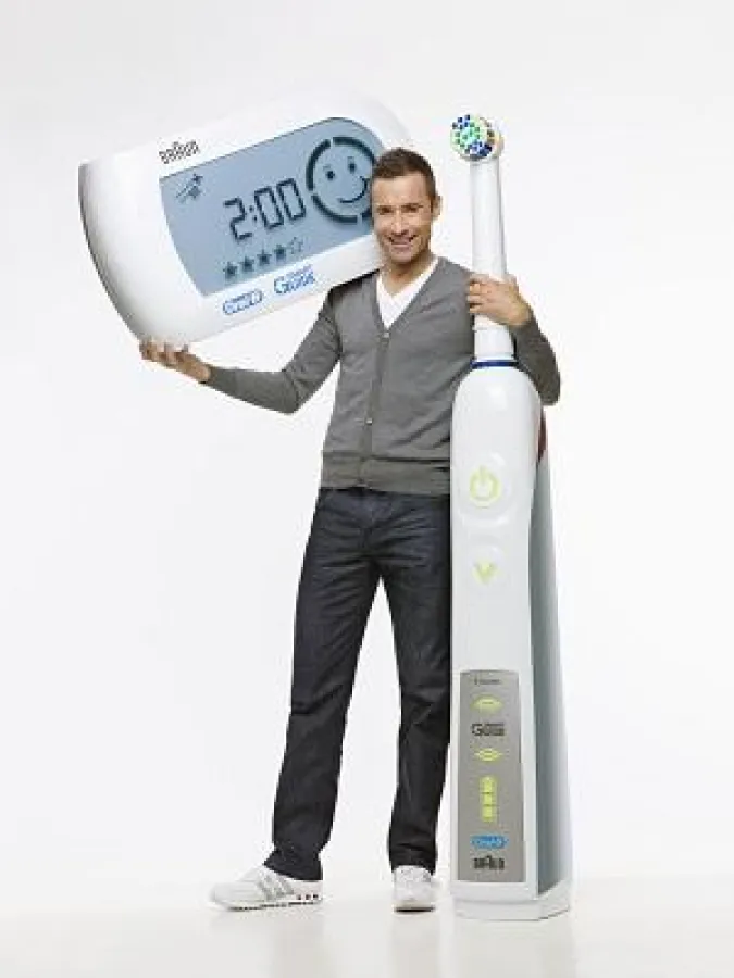Für den erfolgreichen TV-Moderator gehört Oral-B zum täglichen Workout.