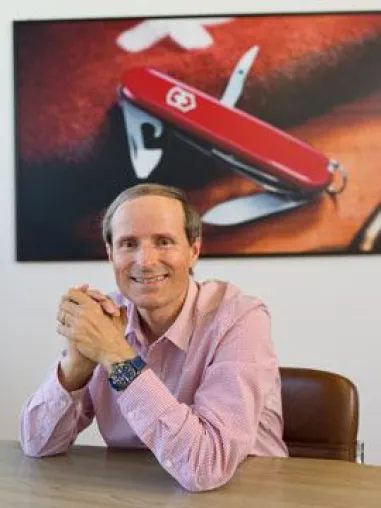 Bild: Carl Elsener, CEO der Victorinox AG erhält den 4. Award des Internationalen Marken-Kolloquiums