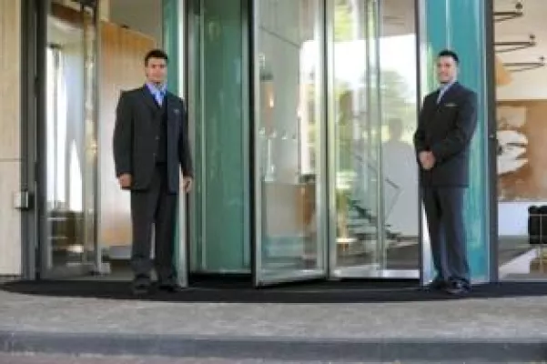 Bild: HECTAS Sicherheitsdienste bauen Standorte deutschlandweit aus