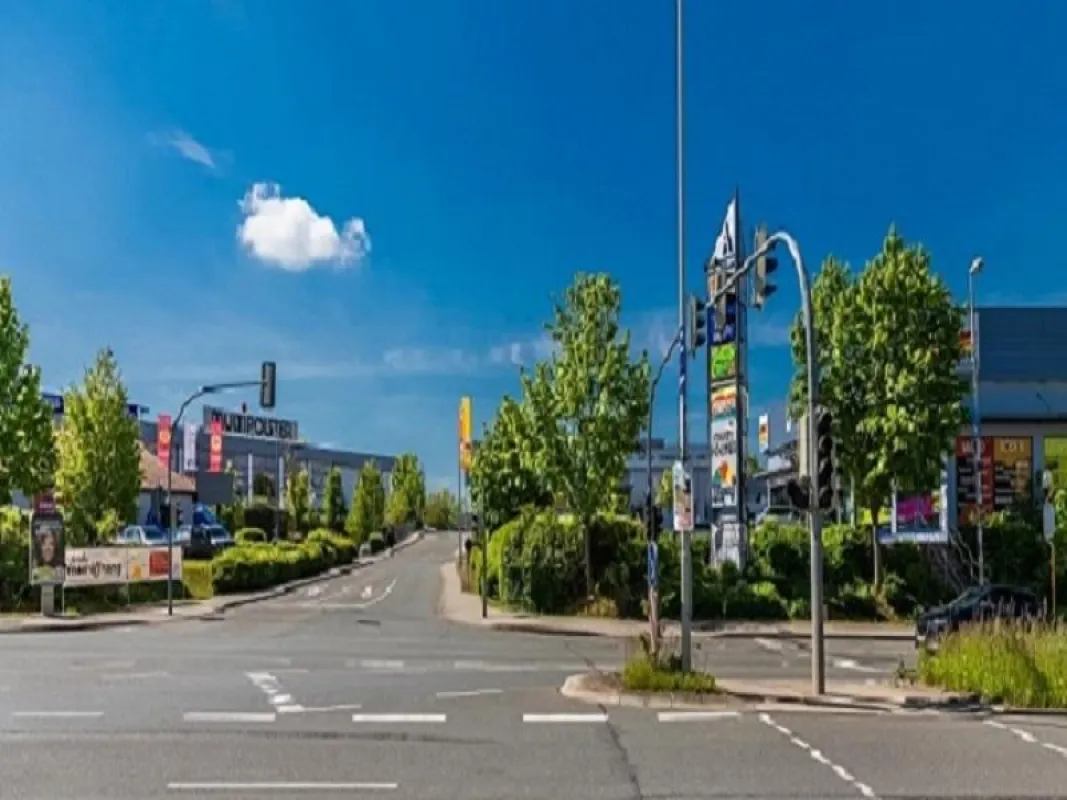 Frontansicht Fachmarktzentrum Gera