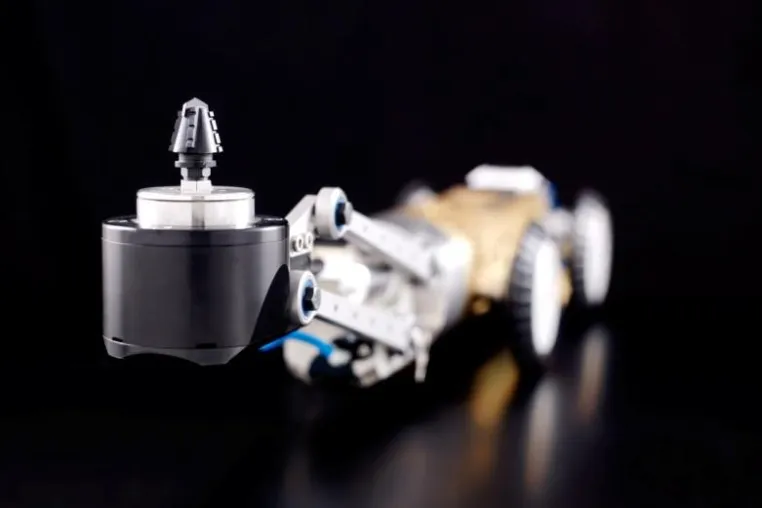 Bild: Elektrischer KASRO Arbeitsroboter 1.7 - ProKASROs Produkt-Highlight 2016