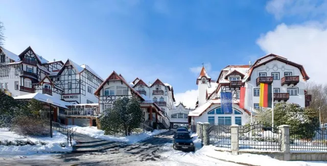 Bild: Urlaub zu Weihnachten und Silvester in Bad Flinsberg: Stimmungsvolle Feier im 4-Sterne Hotel Park