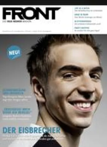 Philipp Lahm - Preis fur FRONT-Interview Bild: Philipp Lahm - Preis fur FRONT-Interview