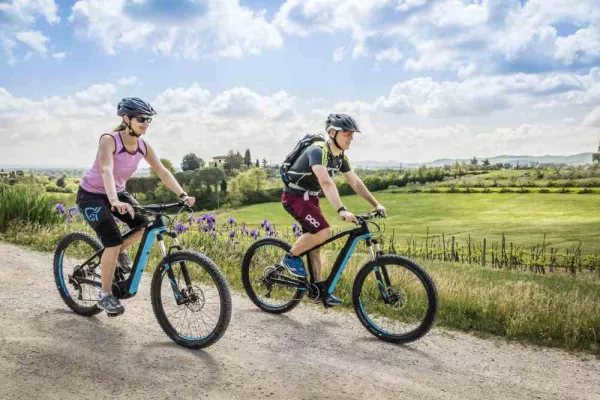 Bild: Mobilität mit E-Bikes