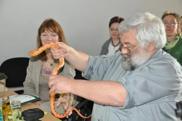 AVA – Reptilien: Eine Spezialfortbildung für Tierärzte Bild: AVA – Reptilien: Eine Spezialfortbildung für Tierärzte