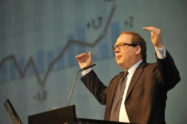 Bild: Interview mit Ökonom Prof. Dr. Max Otte - Krisenländer brauchen "Ferien vom Euro"