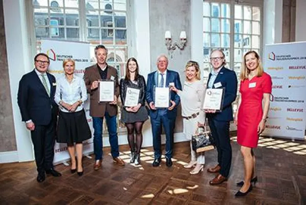 Silber für Schwabenhaus: Deutscher Traumhauspreis für das Solitaire-E-145 Bild: Silber für Schwabenhaus: Deutscher Traumhauspreis für das Solitaire-E-145