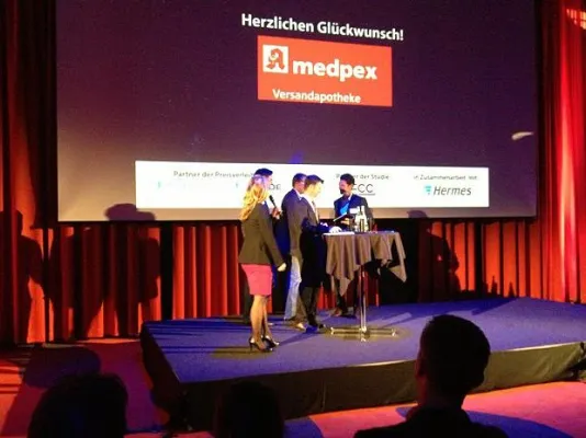 Bild: medpex Sieger beim Deutschen Online-Handels-Award 2013