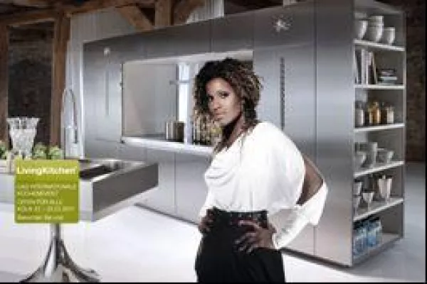 DaisyDee prämiert Gewinner der Warendorf Traumküche Bild: DaisyDee prämiert Gewinner der Warendorf Traumküche