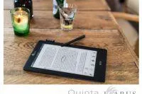 Bild: Größter eReader mit Front-Beleuchtung - ICARUS Illumina Pro