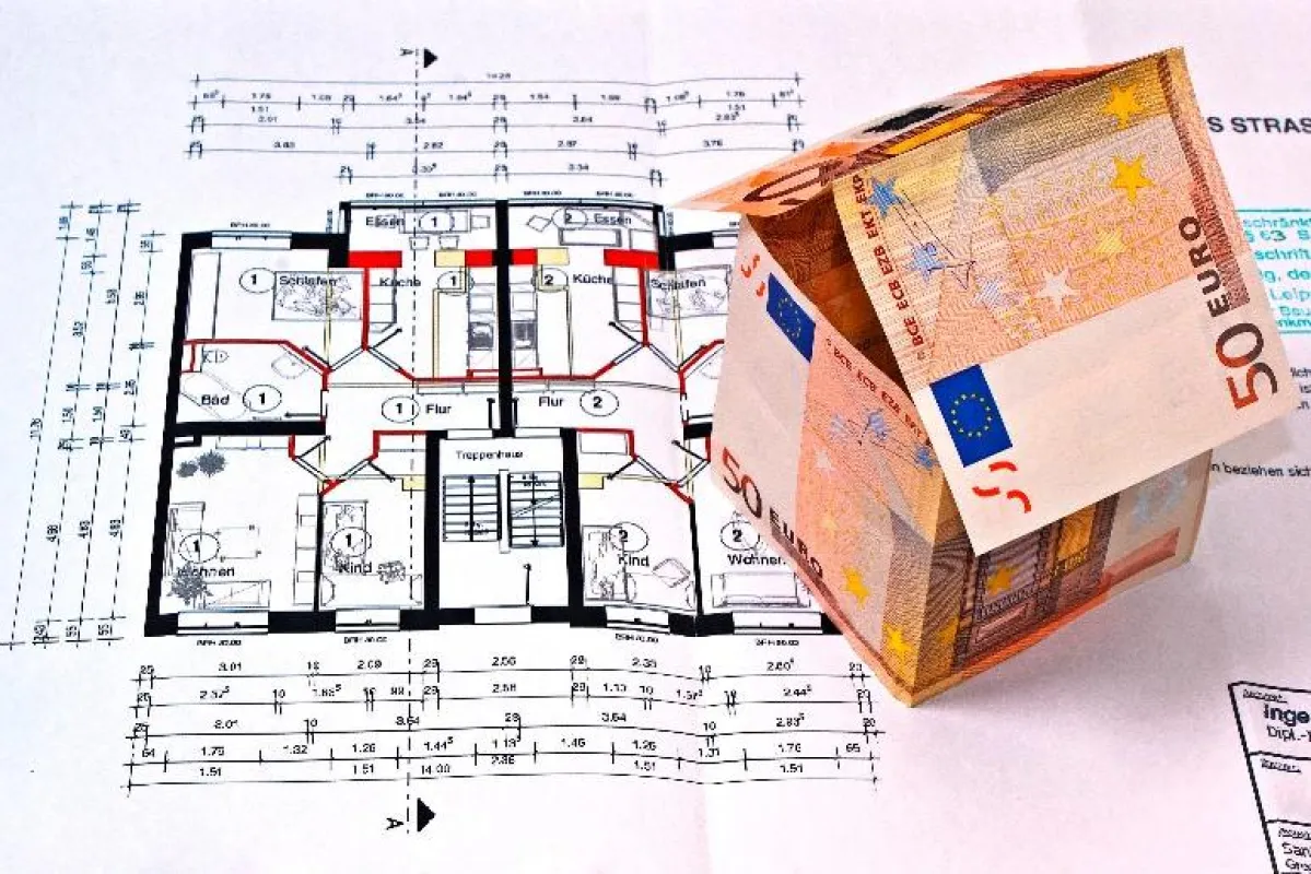 Hausbau©Michael Grabscheit_PIXELIO