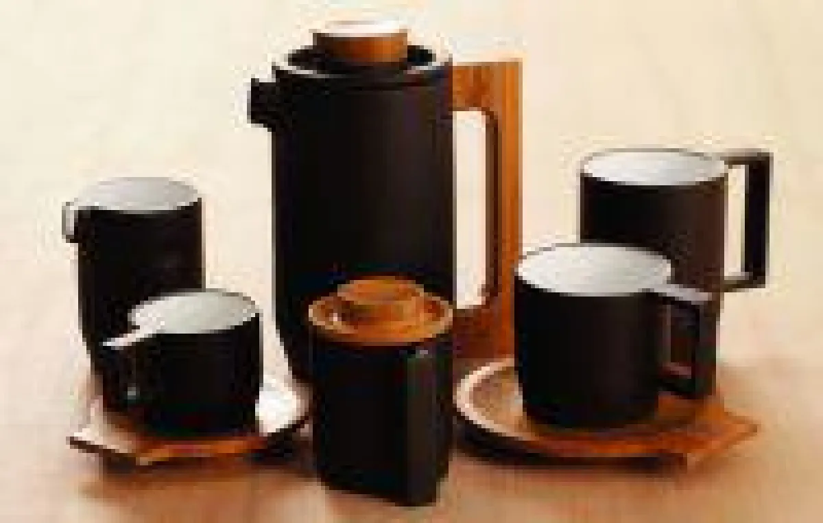 Das stylishe Kaffeeset von Life & Living International Limited ist aus Zisha-Ton gefertigt. Foto: Firma