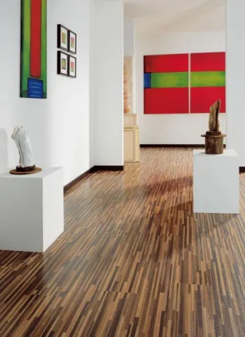 Bild: Nussbaum-Style Laminat zum Schnäppchenpreis