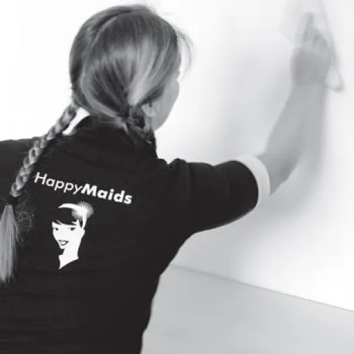 Bild: Eine saubere Sache: Bei HappyMaids lohnt sich Arbeit doppelt und dreifach