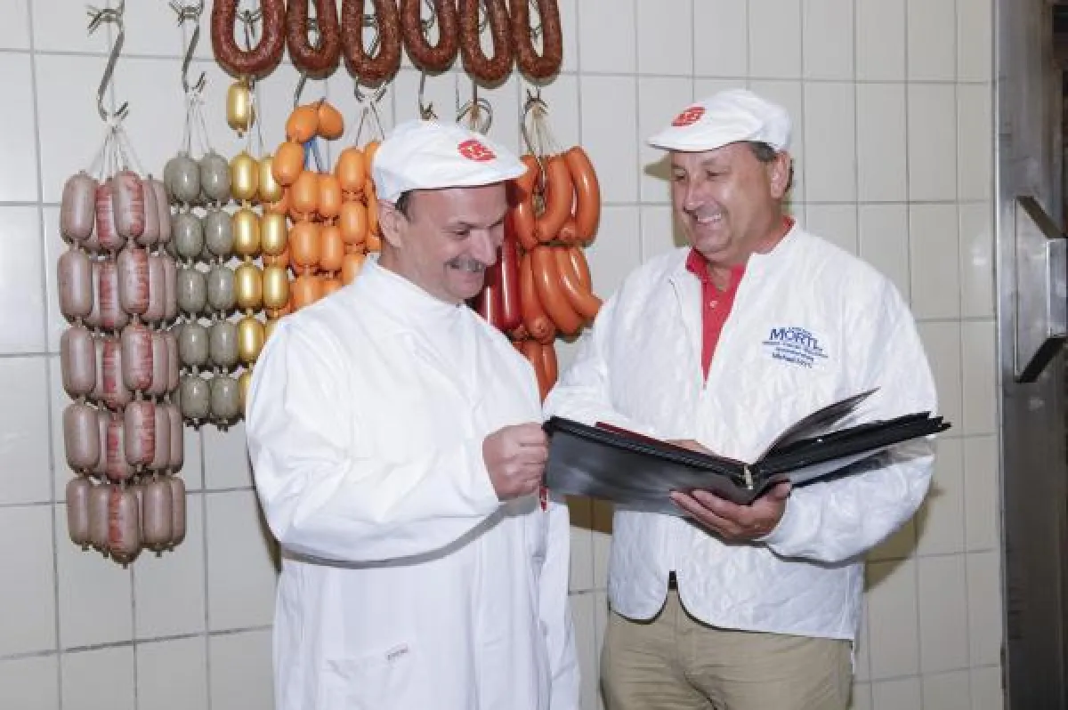 Die SYNER.CON Fachberater unterstützen bei der Umstellung auf fiskalfähige Systeme.