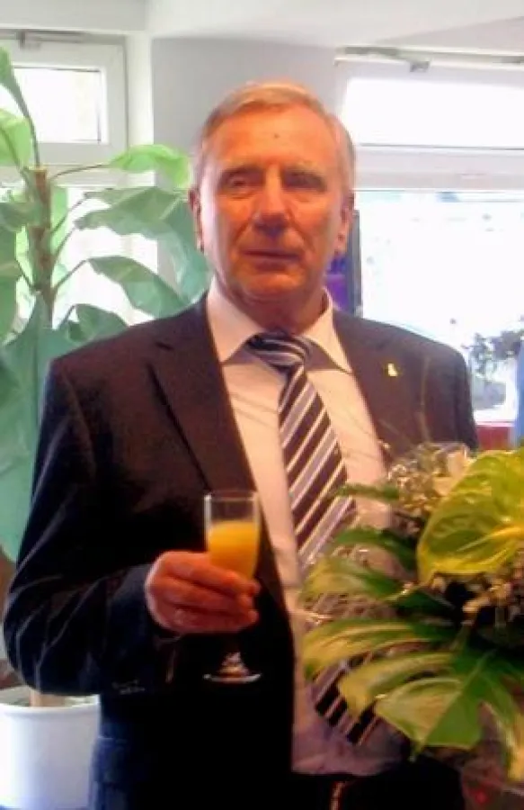 BALLY WULFF/ Detlef Wenzel