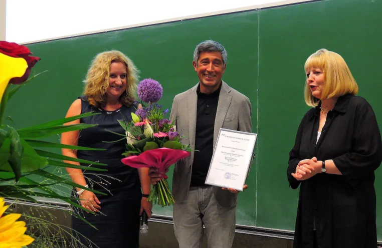 Bild: Ranga Yogeshwar erhielt Ehrendoktorwürde der Universität Koblenz-Landau