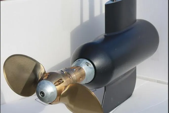 Bild: Elektrische Bootsmotoren mit Drehflügelpropeller