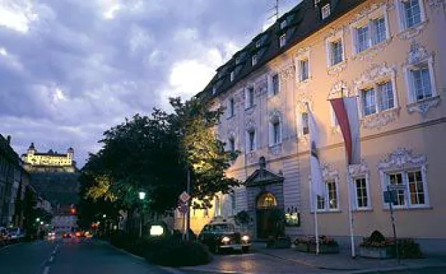 Bild: DER VARTA-FÜHRER - Hotel der Woche - Hotel Rebstock in Würzburg