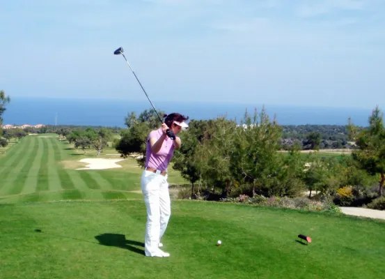 Bild: Der Einstieg in den Golfsport ist mit der Schnupper-Reise von Fee Card International jetzt ganz leicht gemacht