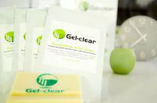 Bild: 3 auf einen Streich - Gel-clear Ltd. setzt mit Teebaumöl Reinigungs-Streifen zum Hattrick an
