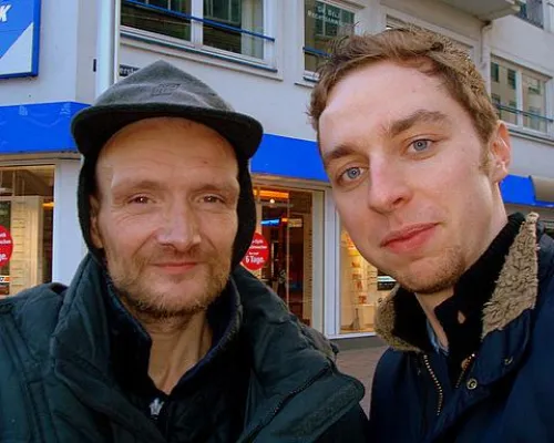 Bild: Nächstenliebe online - Anpacken im "Social Web"