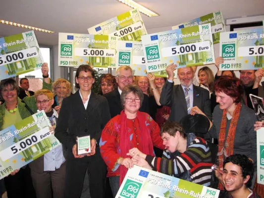 Ein Herz für Helfer Bild: Ein Herz für Helfer