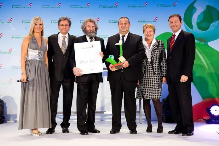Die HOFER Bio-Marke Zurück zum Ursprung ist Gewinner des Klimaschutzpreises 2009 Bild: Die HOFER Bio-Marke Zurück zum Ursprung ist Gewinner des Klimaschutzpreises 2009
