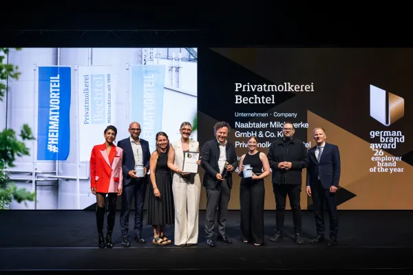 schmid und kreative gewinnt dreifach beim German Brand Award 2026! Bild: schmid und kreative gewinnt dreifach beim German Brand Award 2026!