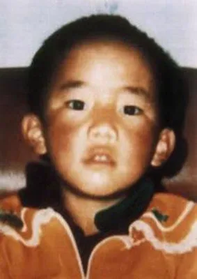 Bild: Schon 17 Jahre sind vergangen, und immer noch ist der Panchen Lama verschwunden