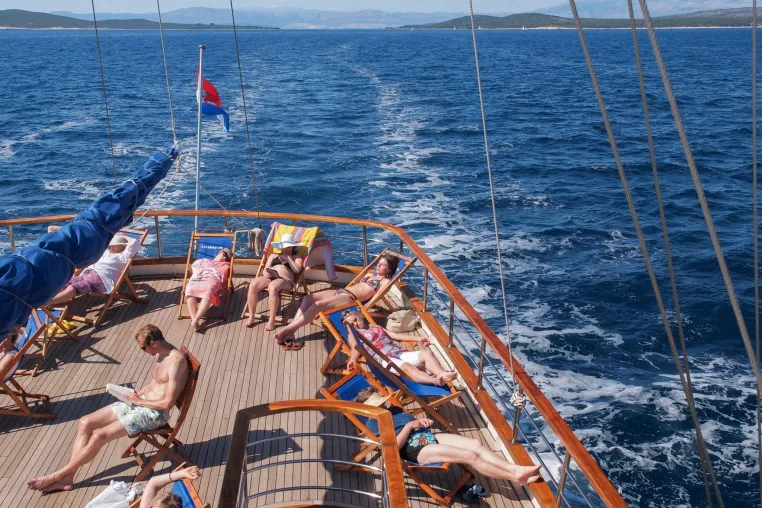 Bild: Sunwave organisiert Genuss-Schiffreise für Singles auf der Adria