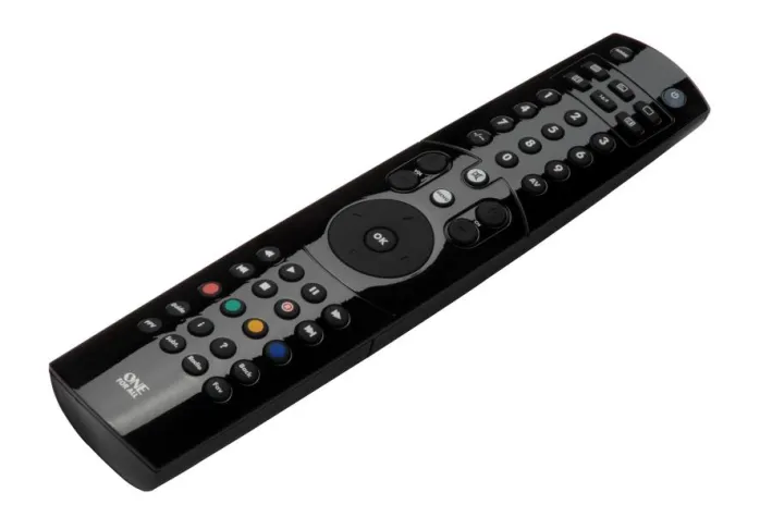 Den weihnachtlichen Geschenke-Stress mit One For All Fernbedienungen stilvoll wegzappen Bild: Den weihnachtlichen Geschenke-Stress mit One For All Fernbedienungen stilvoll wegzappen