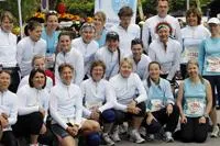 Bella FONTANIS Frauenlaufteam startet gut trainiert beim Stuttgarter Zeitungslauf Bild: Bella FONTANIS Frauenlaufteam startet gut trainiert beim Stuttgarter Zeitungslauf