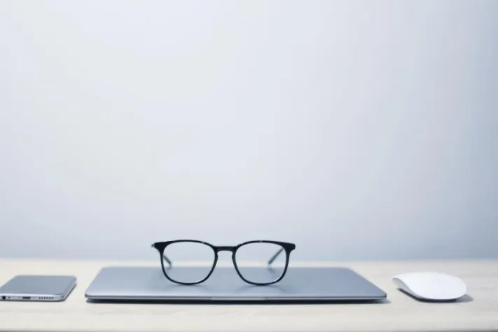 Bild: Orts- und zeitflexibles Arbeiten