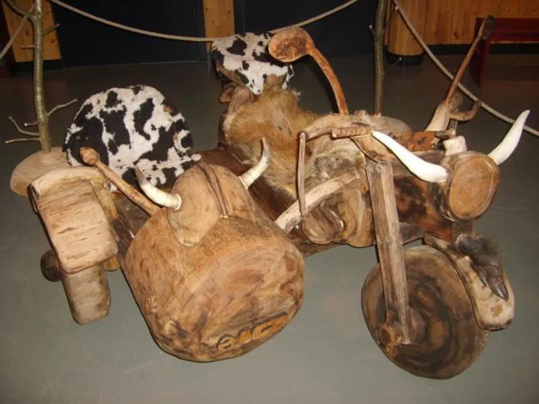 Holzmotorrad Müritzeum Waren (Müritz)
