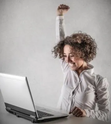 Nichtraucher werden – online; Das Internet macht´s möglich: Rauchen aufhören von zu Hause aus Bild: Nichtraucher werden – online; Das Internet macht´s möglich: Rauchen aufhören von zu Hause aus