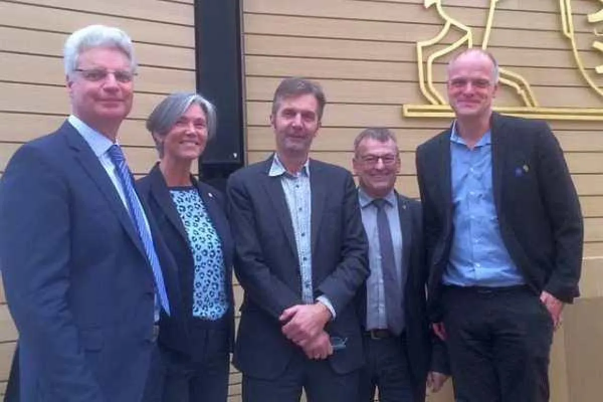 Jörg Munk (Stiftung LiebenauTeilhabe), U. Wolfgramm, H. Seitz-Bay, U. Hockenberger und T. Porseski