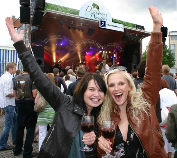 Bild: Aus Liebe zum Wein - Mediterranes Flair im hohen Norden beim Kuopio Wine Festival