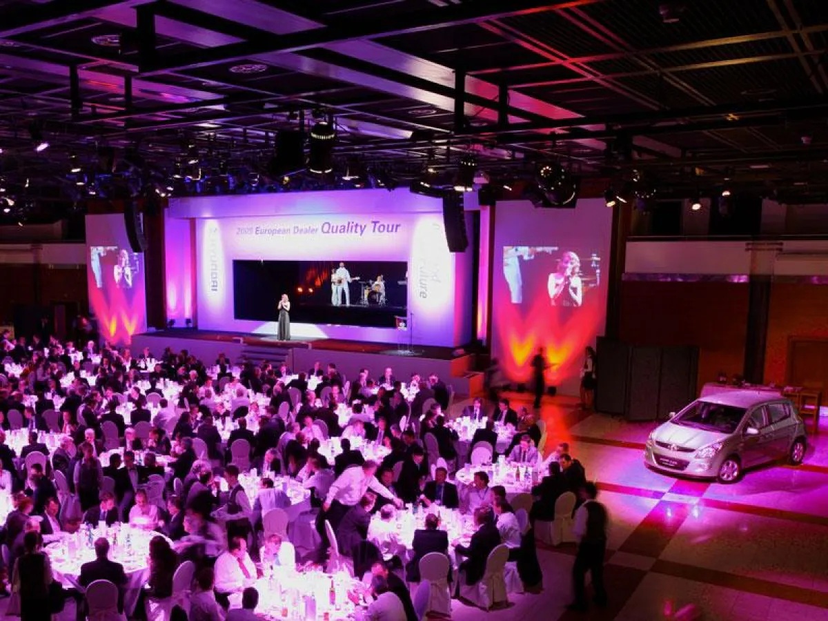 2009 European Dealer Quality Tour (Foto: Outstanding Solutions, frei zur Veröffentlichung bei Namensnennung)