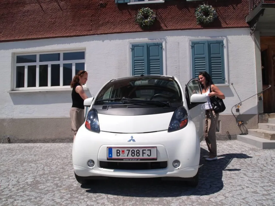 Auch für Firmen bieten die Tools von Caruso Carsharing interessante Optionen an.