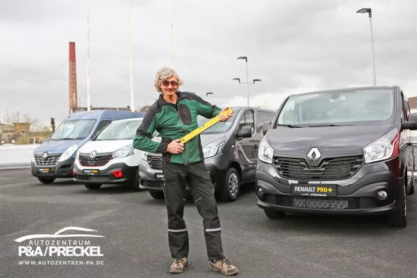 Autozentrum P&A-PRECKEL gewinnt TV Gartenspezialist Ralf Dammasch als Werbegesicht für Transporter-Sparte Bild: Autozentrum P&A-PRECKEL gewinnt TV Gartenspezialist Ralf Dammasch als Werbegesicht für Transporter-Sparte