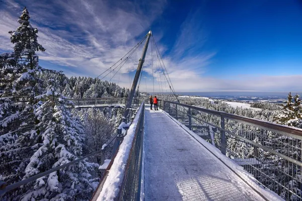 Bild: Winterzauber-Programm ab 25.12. im skywalk allgäu