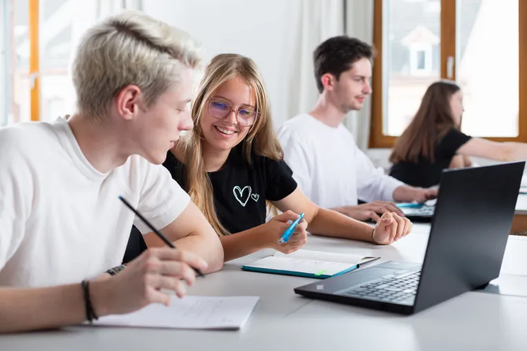 Bild: Wirtschaftsinformatik an der TH Aschaffenburg studieren
