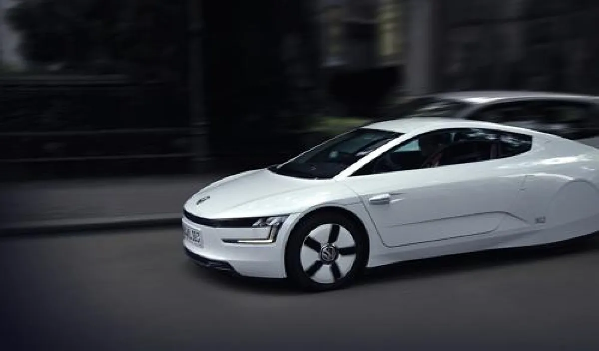 Testfahrer mit Zukunftsvisionen gesucht! Ab Ende Juli auf www.volkswagen-xl1.com Idee einreichen!