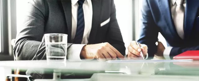 Bild: Welche Fragen zur bAV Sie sich als Unternehmer und Personaler jetzt stellen sollten