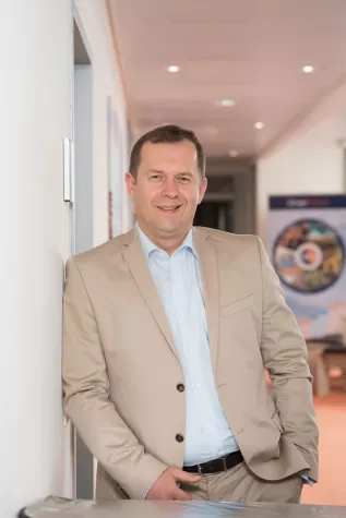 So gewinnen IT-Dienstleister trotz hohem Wettbewerb neue Kunden Bild: So gewinnen IT-Dienstleister trotz hohem Wettbewerb neue Kunden